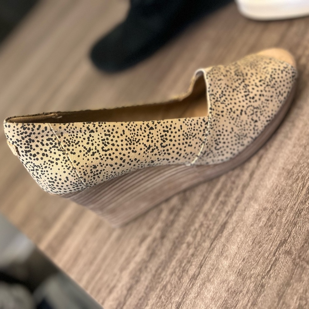 Tom’s Heels